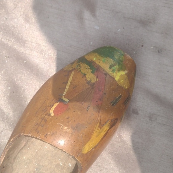 Hand-Painted Wooden Clogs - Picture 4 of 4
